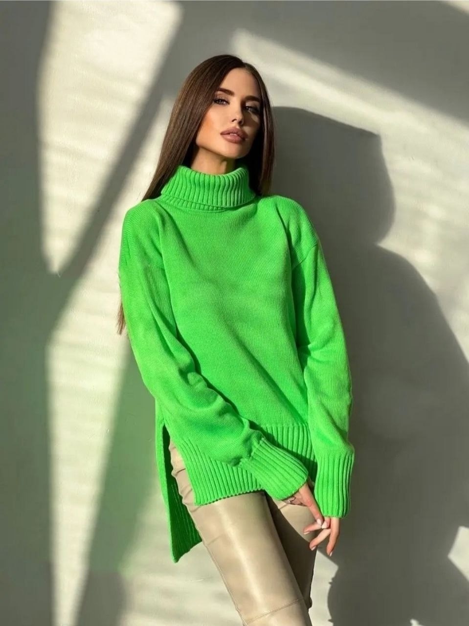 свитера женские,салатовая кофта,модные свитера,свитер оверсайз длинный вязаный,свитер свободного кроя