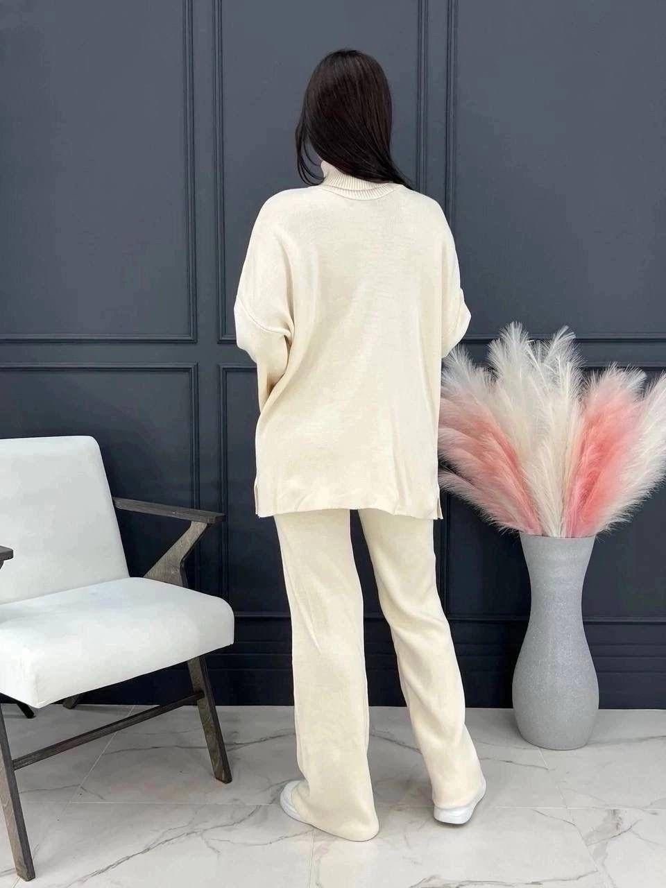 теплый костюм с брюками,трикотажные костюмы женские,теплый трикотажный костюм,трикотажные костюмы,костюмы брючные