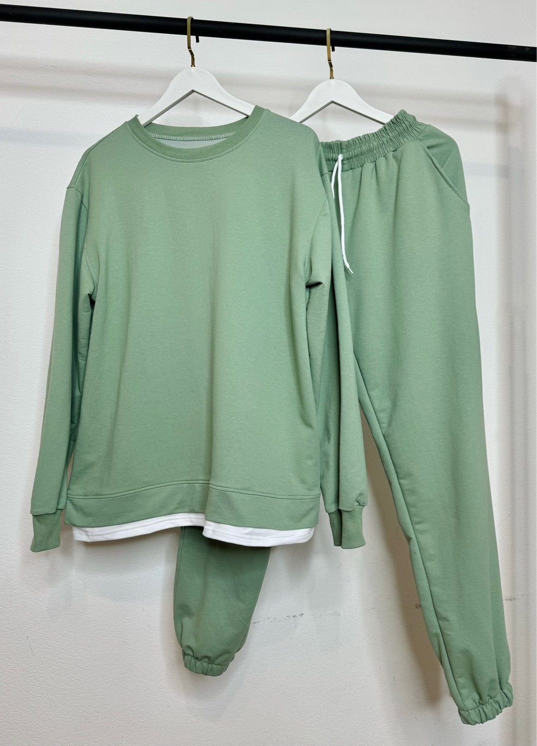 костюм спортивный с,костюм спортивный с брюками,спортивный костюм для мужчин,мужские спортивные костюмы,мужская мода