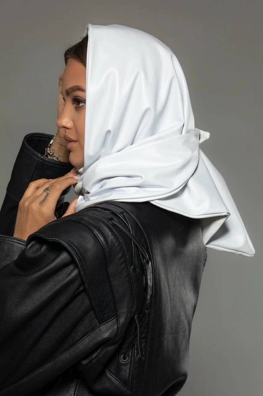 косынка женская теплая,косынка кожаная женская,платок из экокожи,косынка из экокожи,косынка женская из экокожи