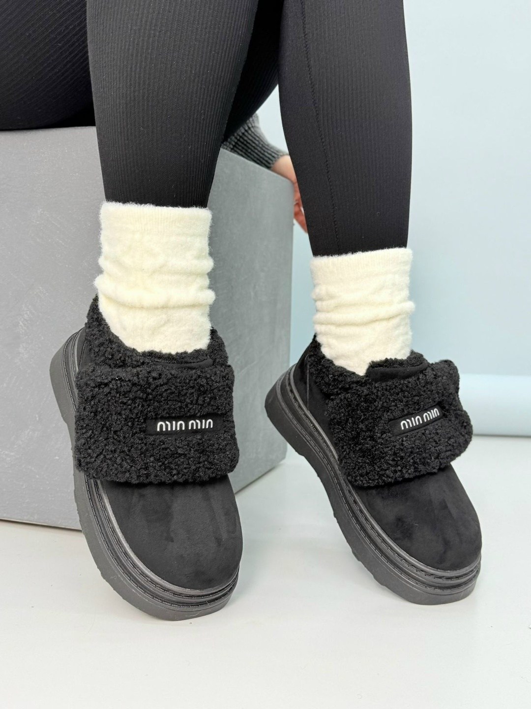 ,женская  зимняя,зимняя , теплая,женские угги