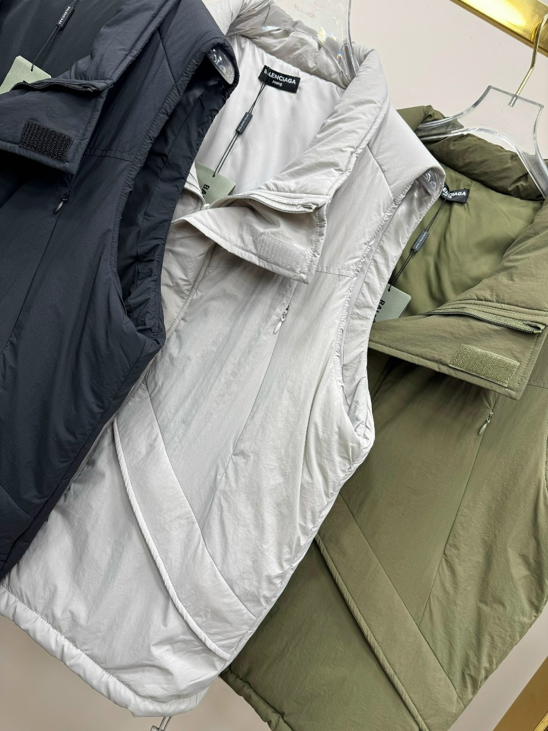 жилетки женские,жилетка,жилет,жилет женский,жилет на синтепоне