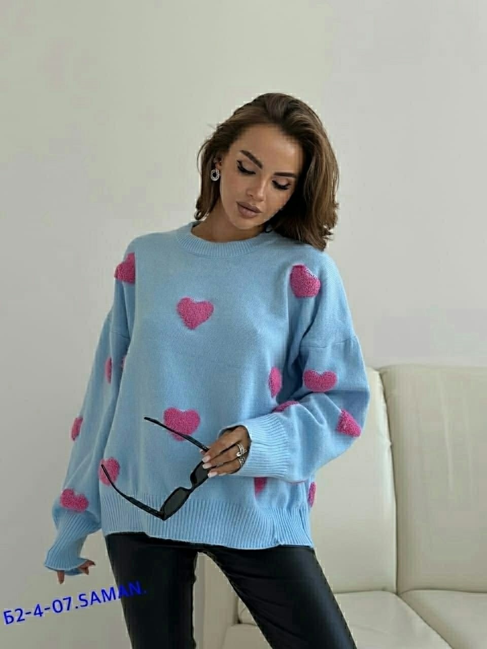 свитер с сердечками,женская кофта,женские свитера,модные свитера,свитер