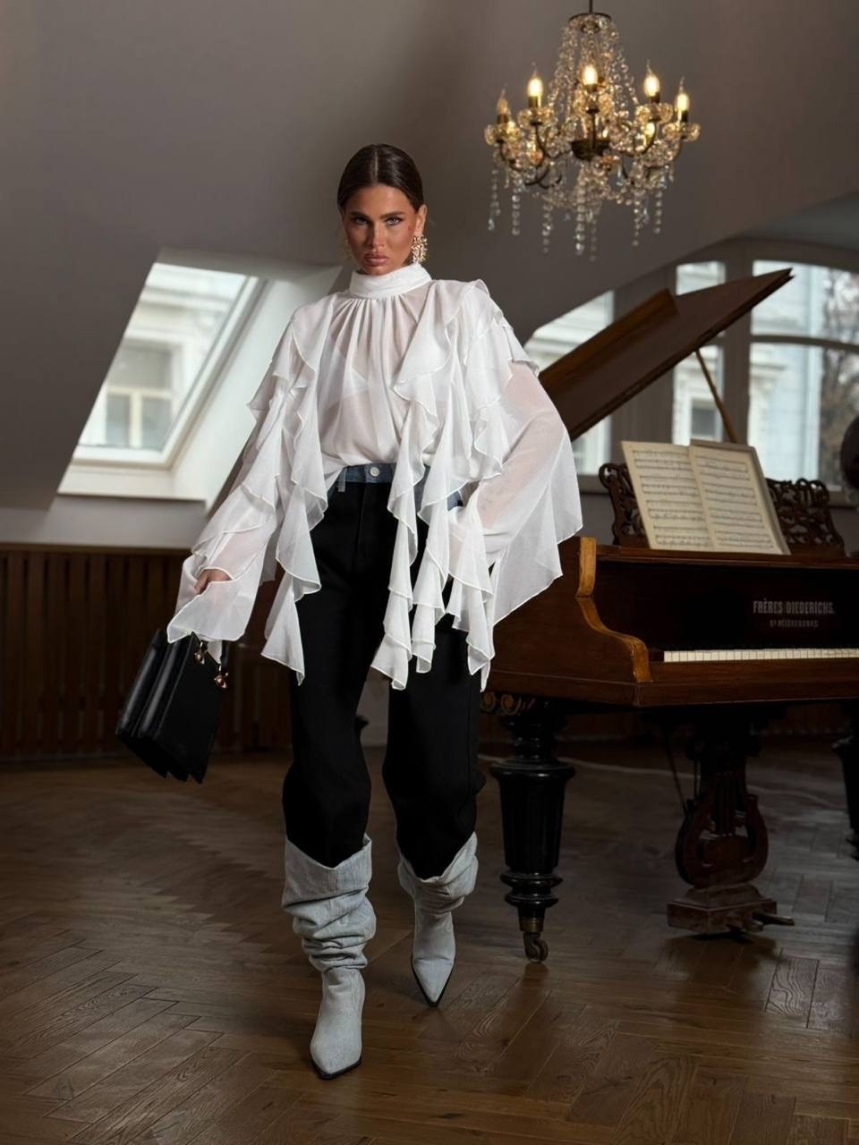 блузка с оборками,стильная блузка,элегантная блузка,блуза нарядная,шифоновая блуза