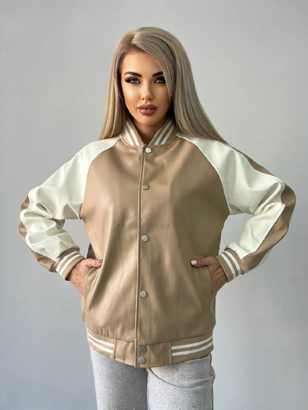 бежевый бомбер,куртка бомбер,куртка бомбер на весну,повседневная куртка,кожаная куртка бомбер