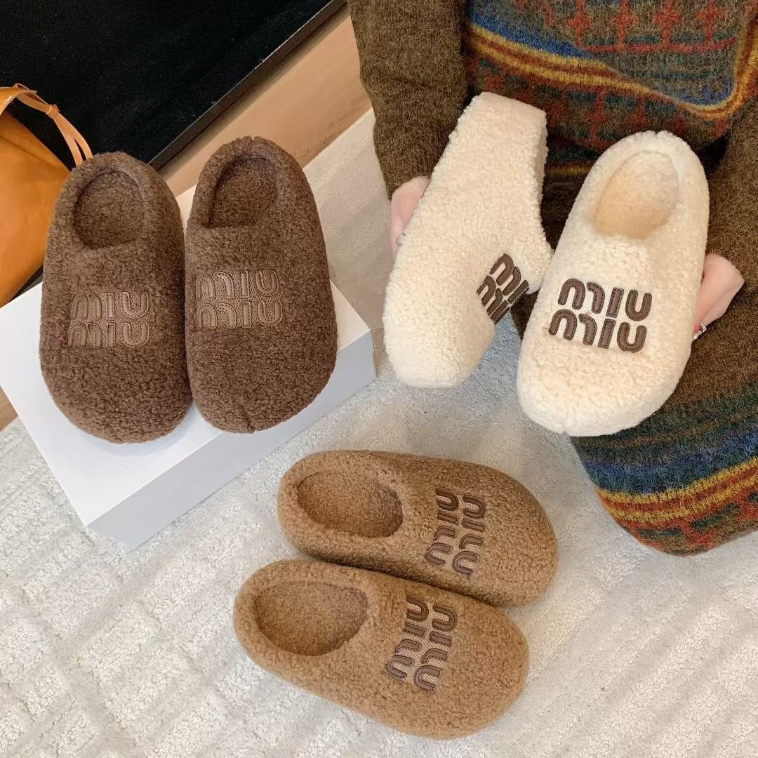 ,тапочки модные,домашние тапочки,тапки с мехом,домашние тапки