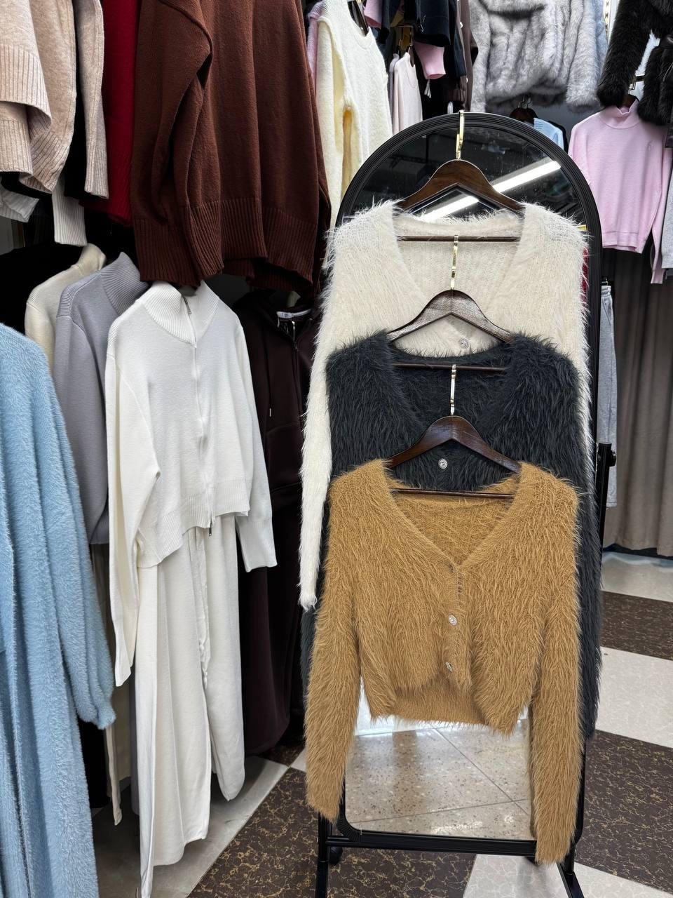 женские кардиганы,кожаная юбка,кардиган,укороченный кардиган