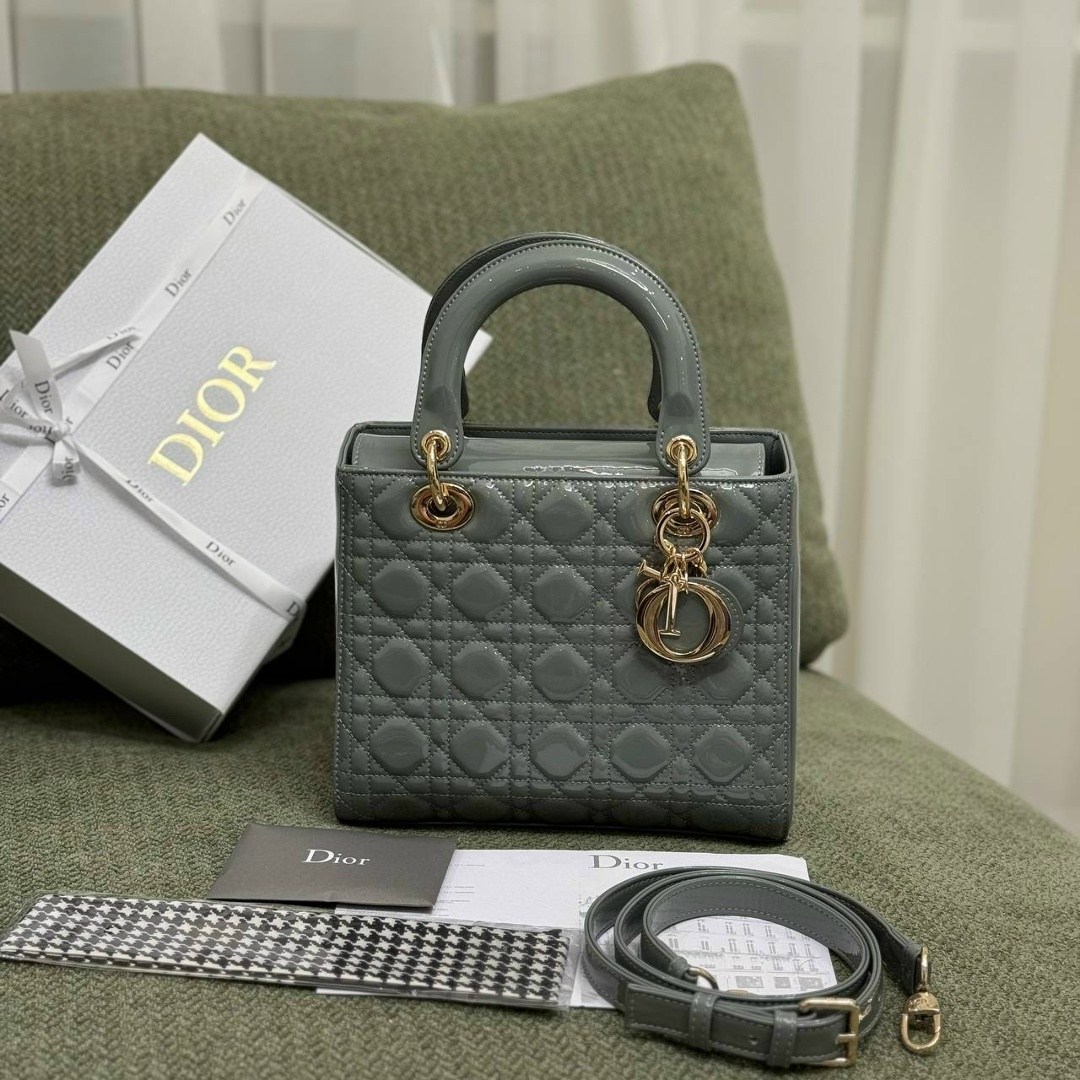 сумка christian dior lady dior,dior сумка,сумка dior натуральная кожа,сумка lady dior,сумка женская christian dior