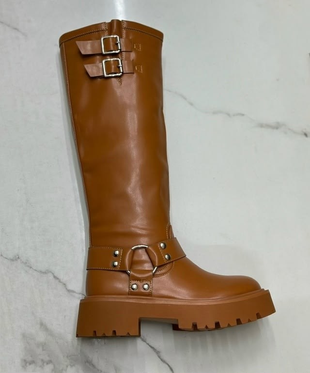 ,модные сапоги,высокие сапоги,сапог женский,сапоги до колен