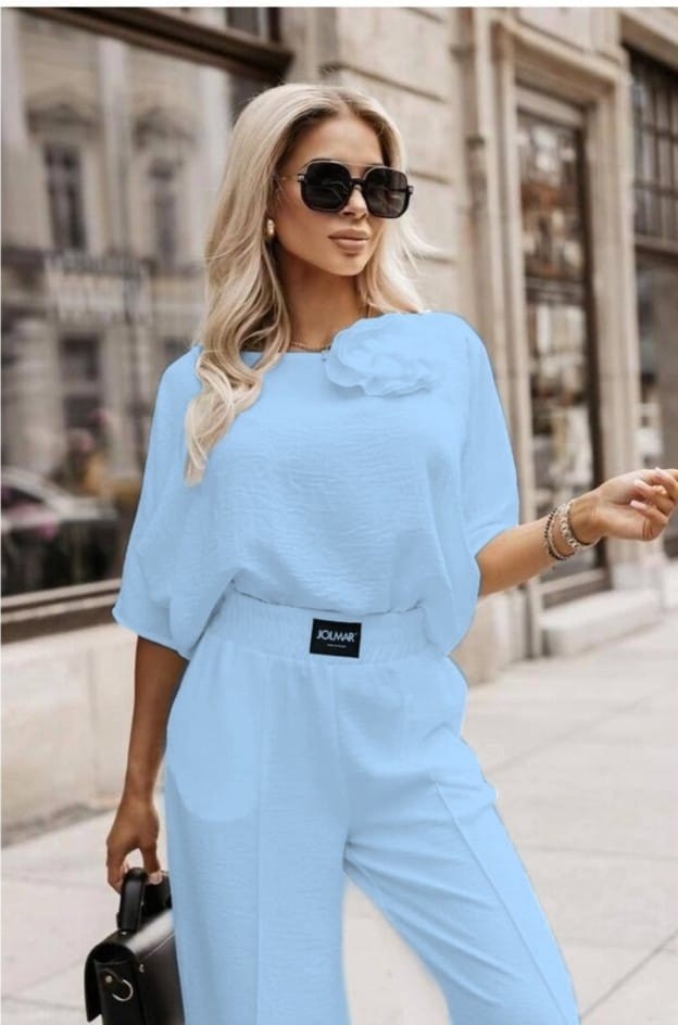 женские костюмы,стильные костюмы,костюм с брюками нарядный,стильные женские костюмы,летние брючные костюмы