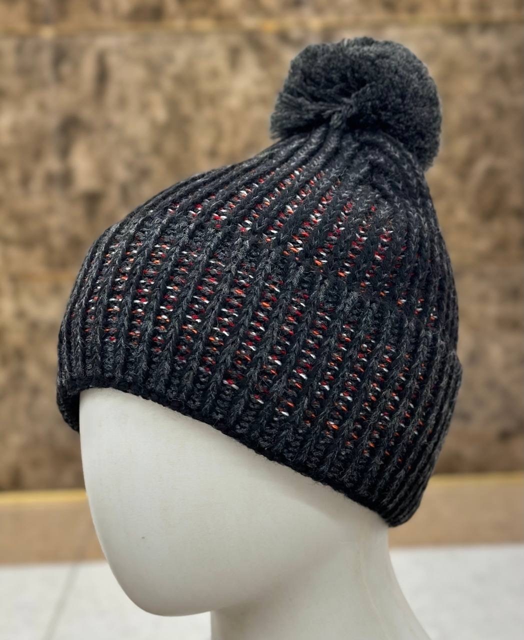 мужская вязаная шапка с помпоном,мужская вязаная шапка,шапка мужская с помпоном,шапка вязаная,мужская шапка