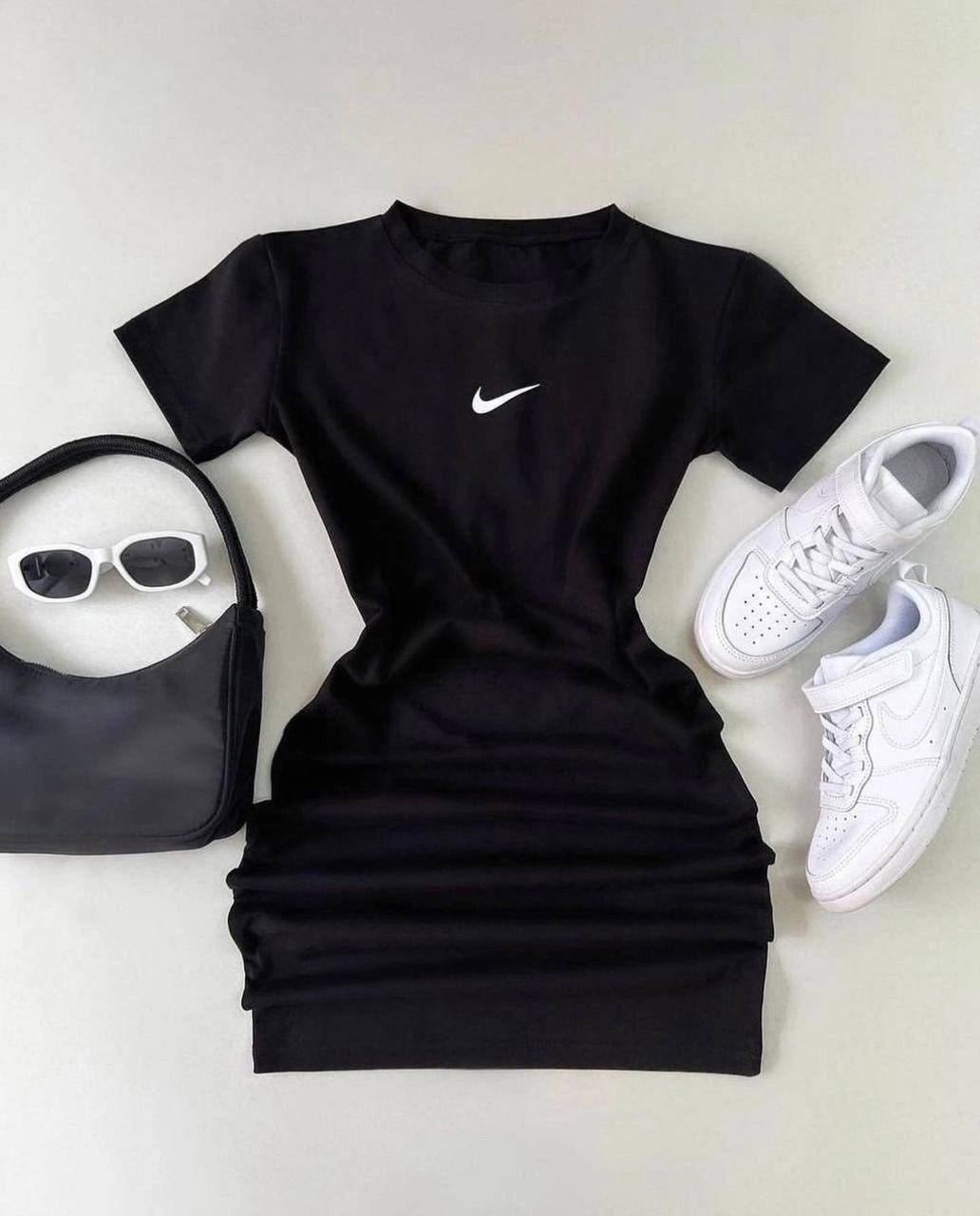 платье в спортивном стиле,черное спортивное платье,спортивное платье,платье найк черное,платье облегающее