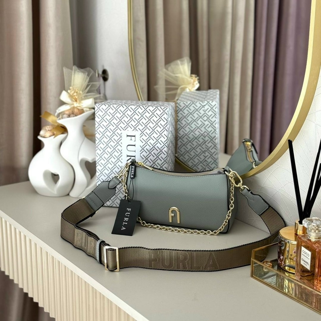 сумка furla,сумка женская furla,женская сумка,сумка,сумка на плечо furla