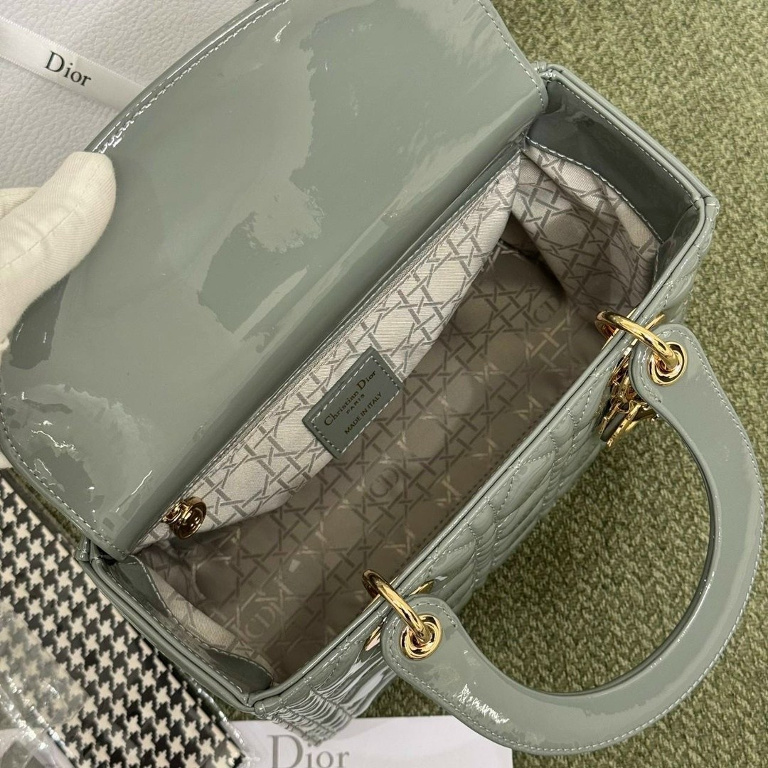 сумка christian dior lady dior,dior сумка,сумка dior натуральная кожа,сумка lady dior,сумка женская christian dior