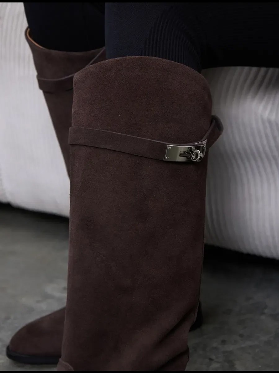 высота голенища,резиновые сапоги,сапожки,высота голенища валенок,ширина голенища