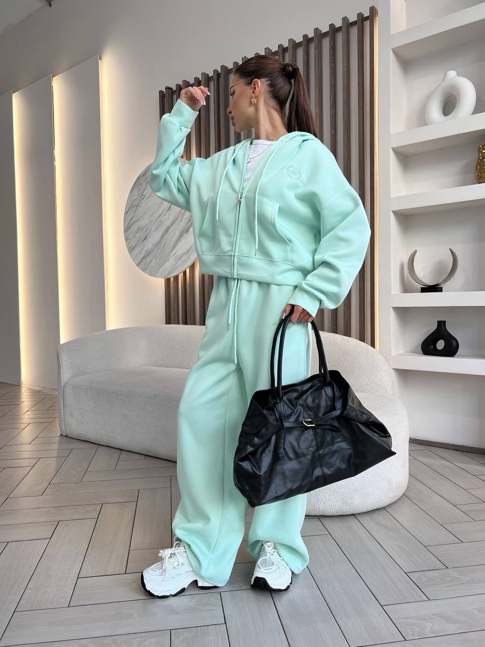 спортивные костюмы женские,стильные костюмы,костюм спортивный с,спортивные костюмы на флисе,спортивный костюм на флисе женский