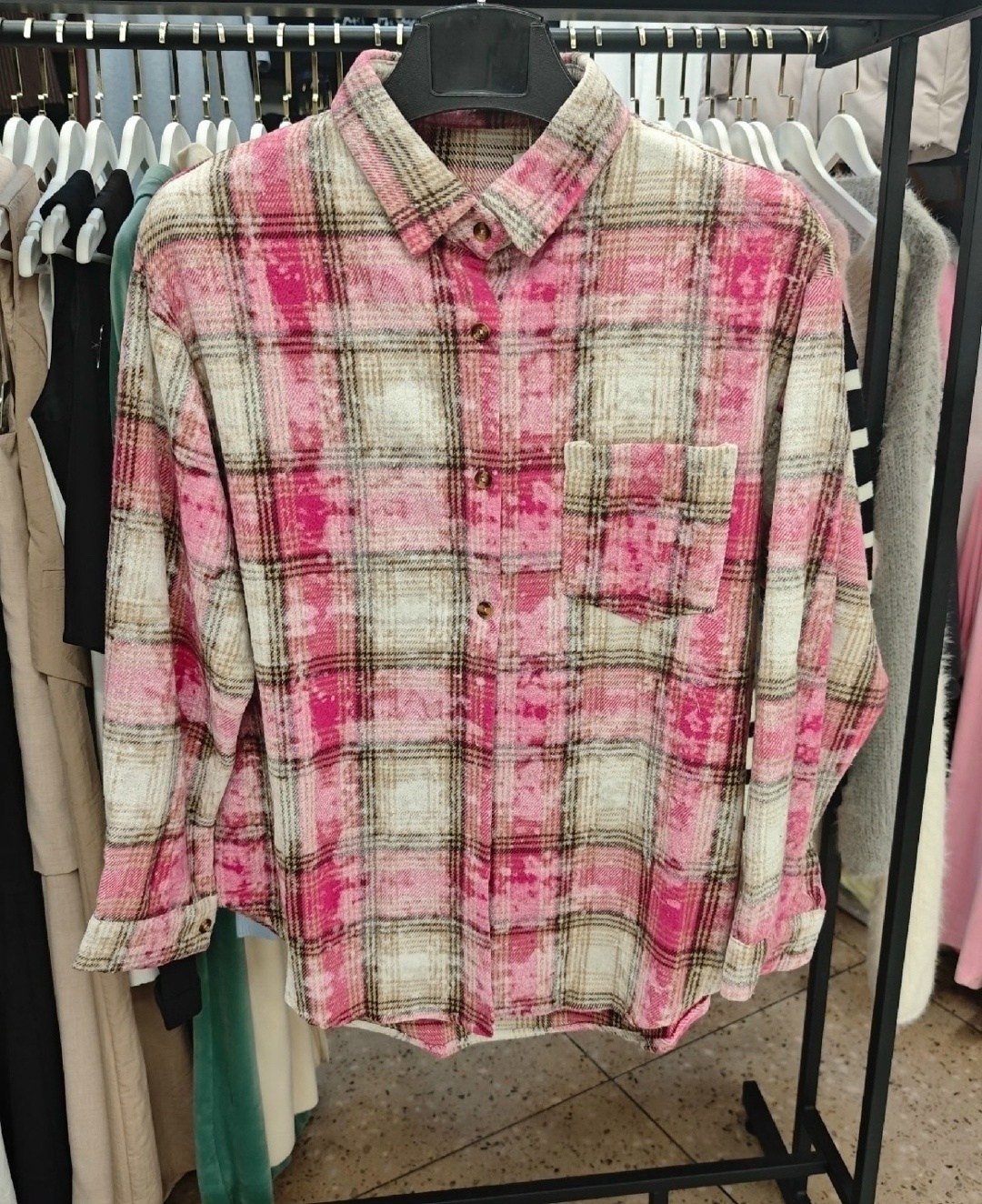 женская рубашка в клетку оверсайз,рубашка в клетку женская,рубашка в клетку,рубашка в клетку женская теплая,клетчатая рубашка женская