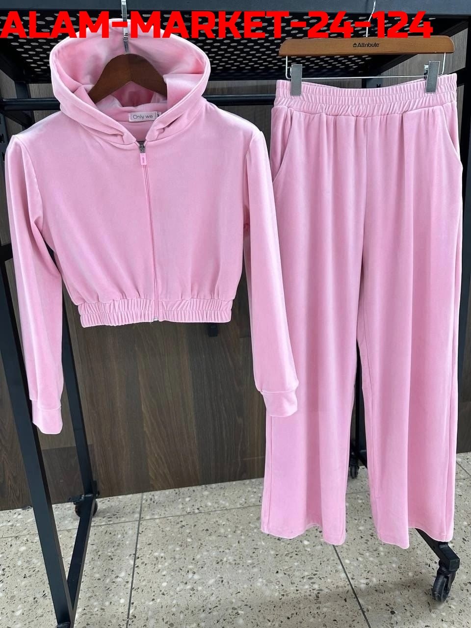 костюмы спортивные женские,велюровые костюмы женские,костюмы для девушек,костюм спортивный женский велюр,розовый плюшевый костюм женский