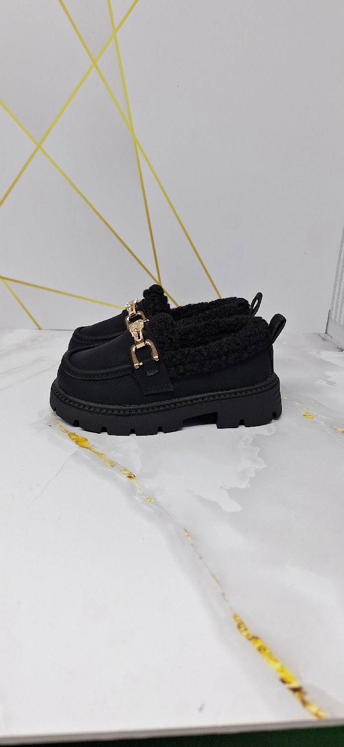 ,меховая ,женские лоферы,мокасины с мехом женские,лоферы с цепочкой