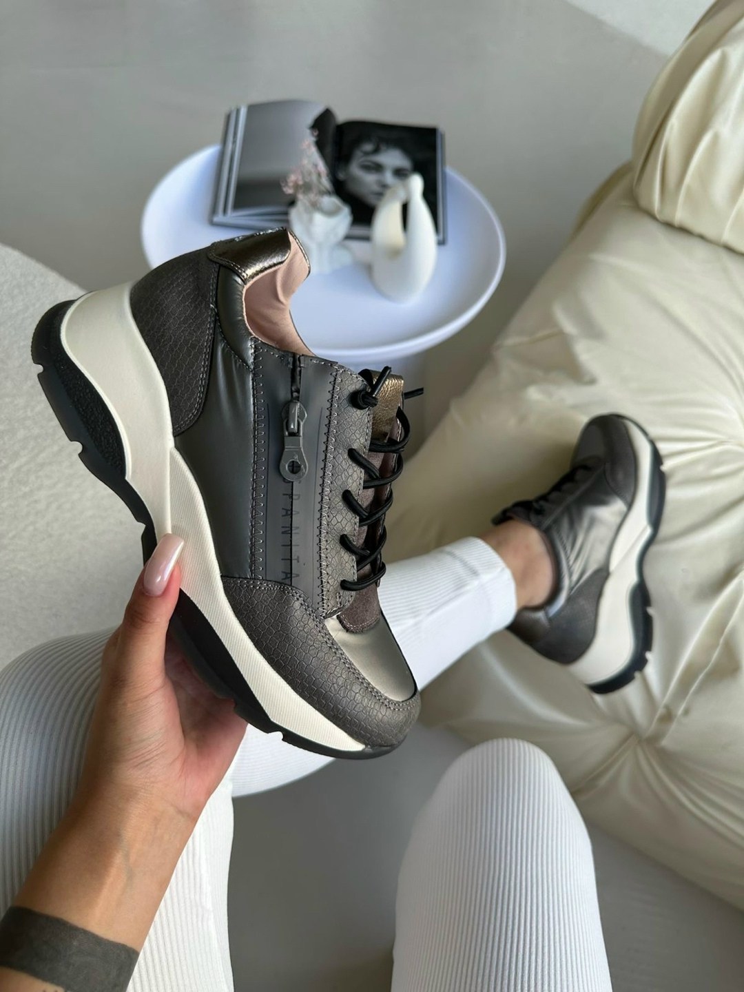 кроссовки эко кожа,кроссовки кожа,кроссовки женскиe,,модные стильные кроссовки