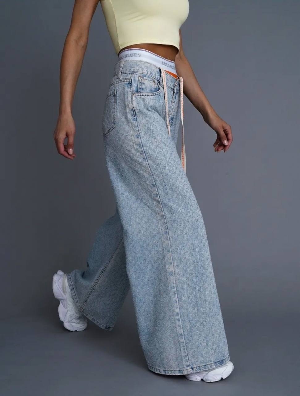 джинсы стильные,женские джинсы,стильные джинсы 2025,модные джинсы,модные широкие джинсы