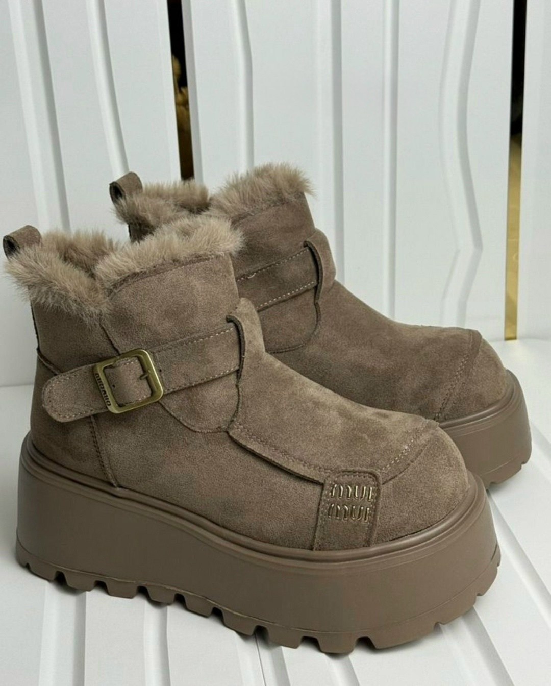 ,женские угги, женская,зимняя  женская,стильные ботинки