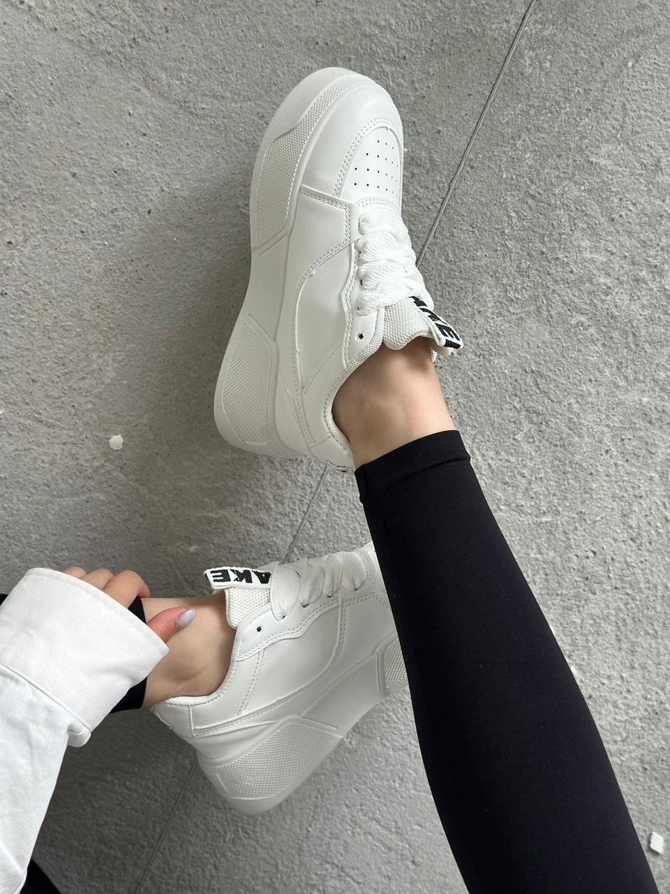 кроссовки женскиe,,кроссовки женские белый,кроссовки модные,белые кроссовки