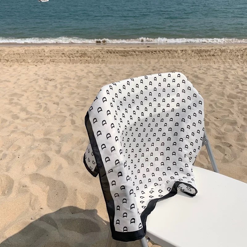 шарфы для женщин,стильные платки,шарф с принтом,пляжное полотенце,платки косынка