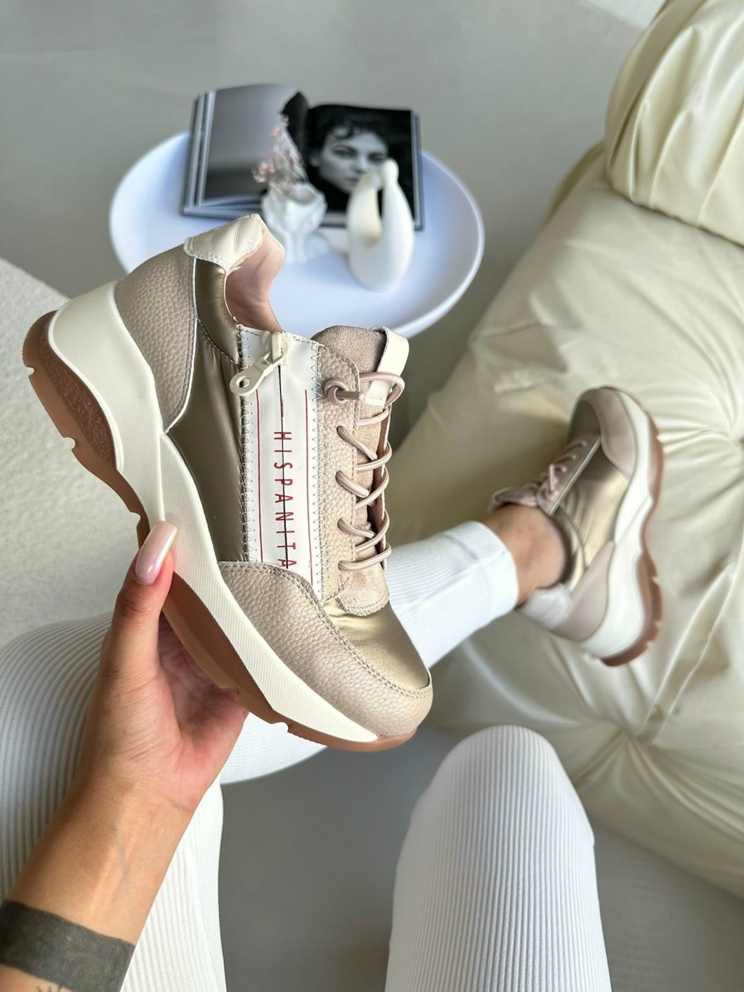 кроссовки эко кожа,кроссовки кожа,кроссовки женскиe,,модные стильные кроссовки