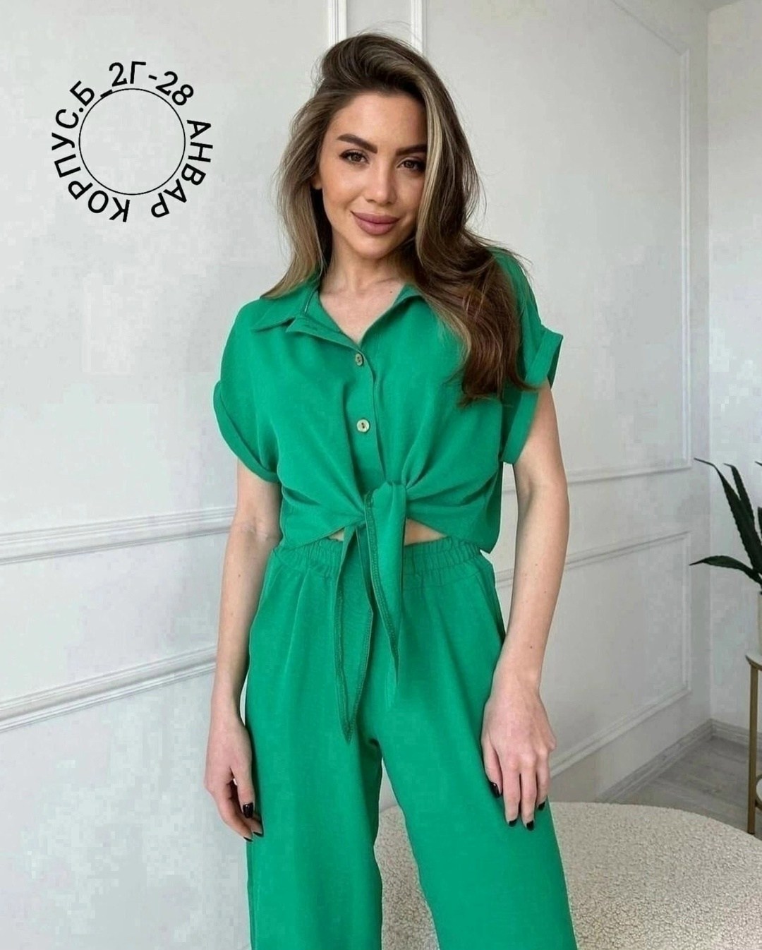 салатовый брючный костюм,костюмы брючный летний,летние костюмы,летние женские костюмы,женские костюмы