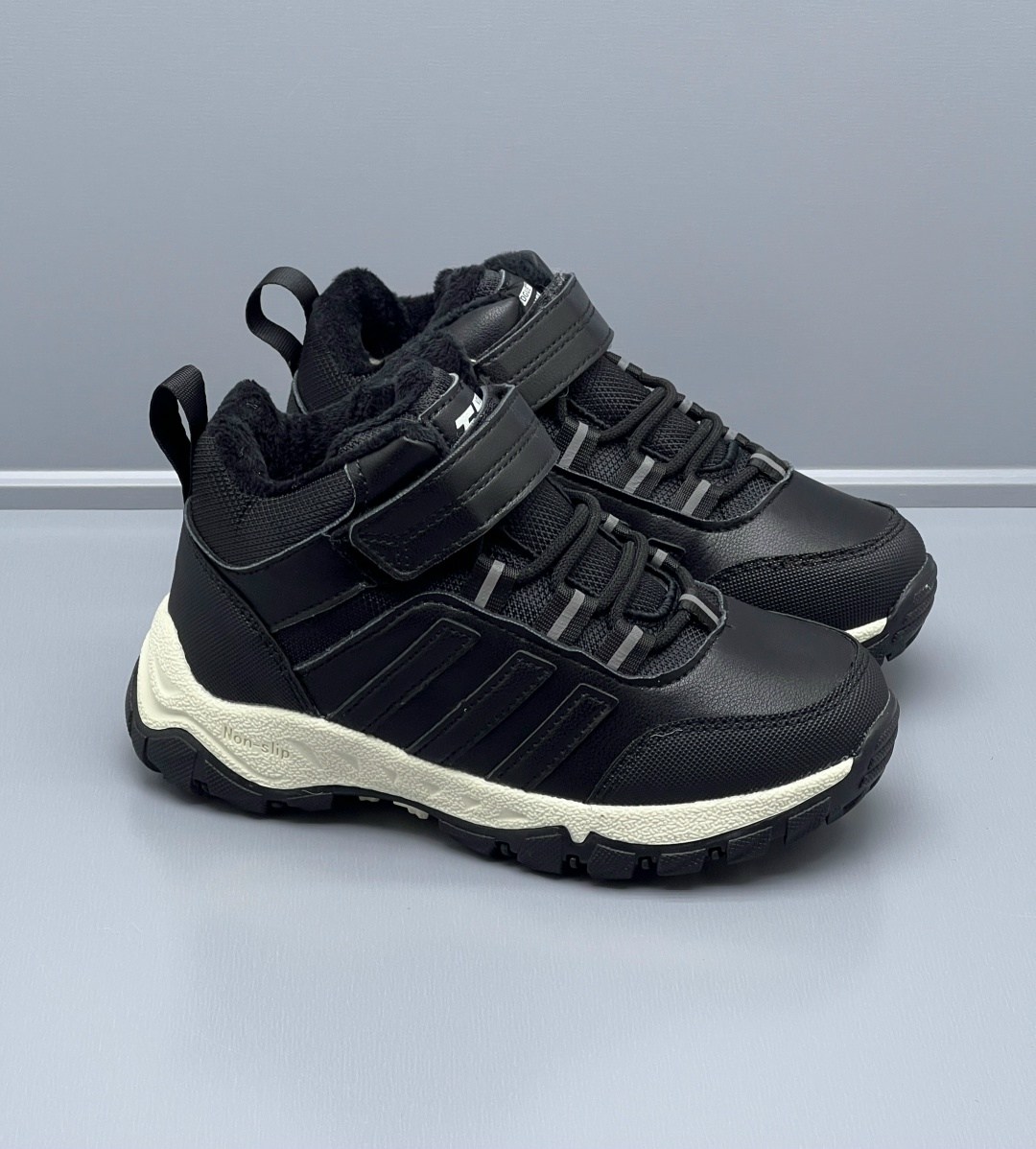 треккинговые ботинки адидас,зимние кроссовки adidas,детская  адидас зима,ботинки adidas,ботинки адидас