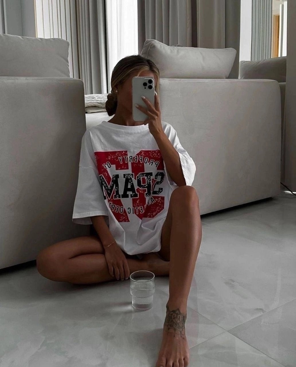 футболки оверсайз для девушек,футболки женские модные,футболка в стиле оверсайз,женская футболка оверсайз,футболка оверсайз