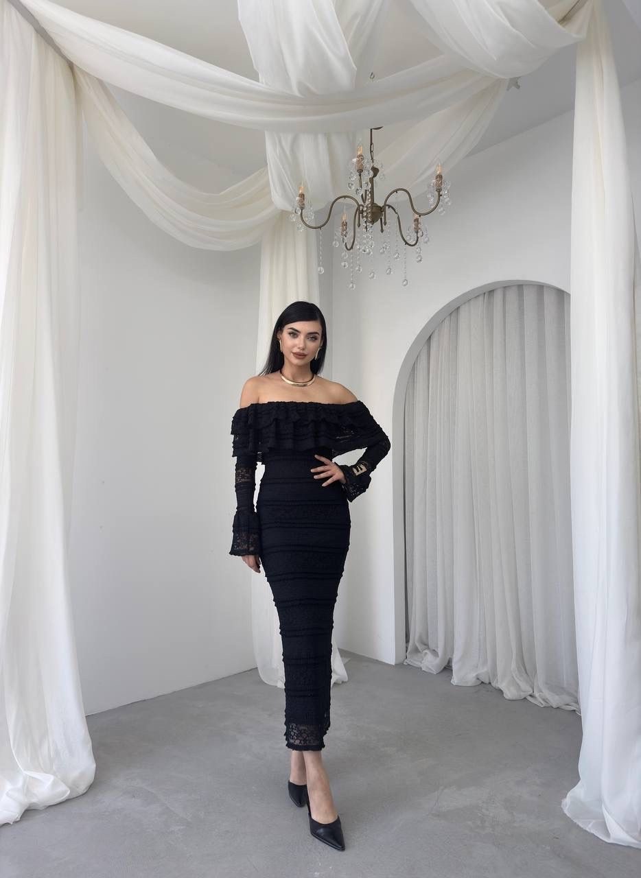 кружевное платье,нарядное платье,шикарное платье,платье миди,трикотажное платье