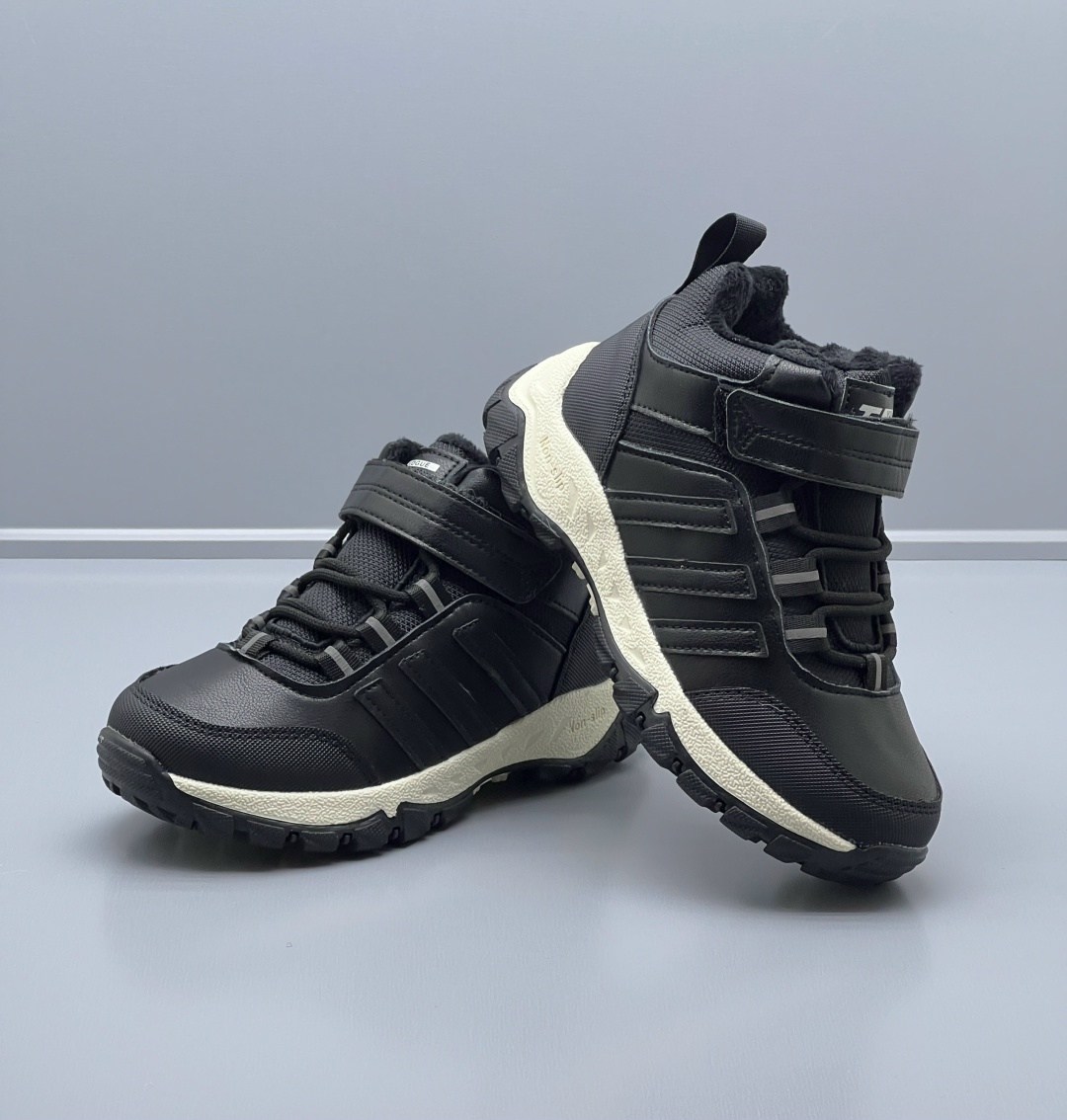 треккинговые ботинки адидас,зимние кроссовки adidas,детская  адидас зима,ботинки adidas,ботинки адидас