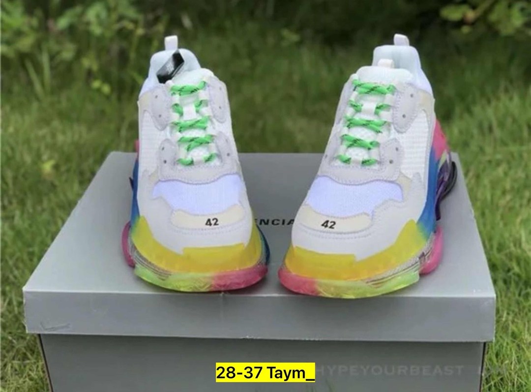 balenciaga triple s clear sole,кроссовки женские balenciaga,,баленсиага кроссовки,кроссовки balenciaga