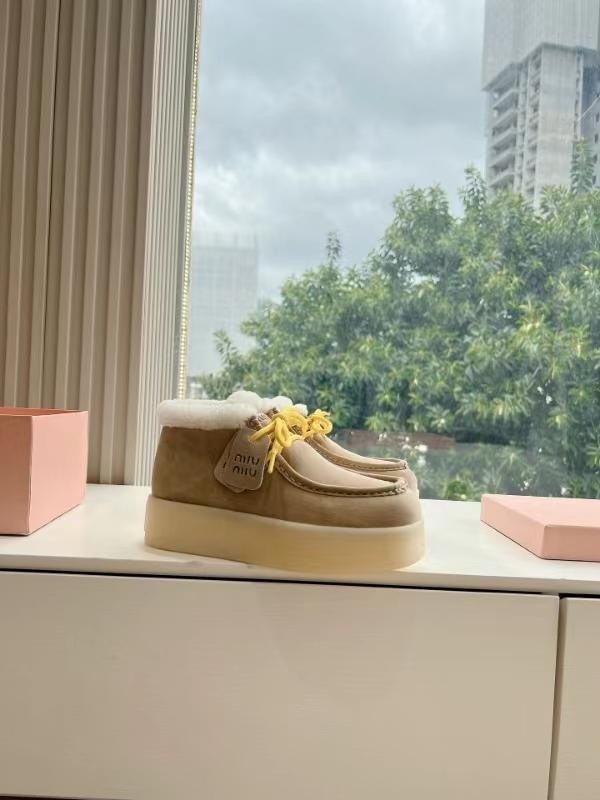 ,замшевые ботинки,ботинки miu miu,ботинки с мехом,женская