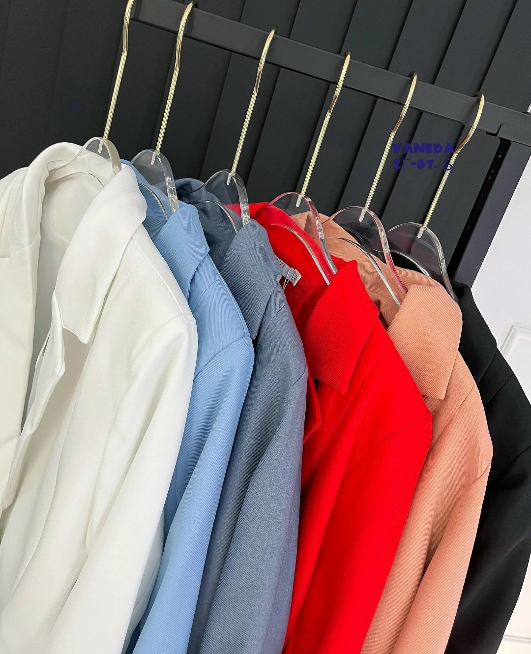 пиджак женский,женские костюмы,пиджак и жакет,костюм классика