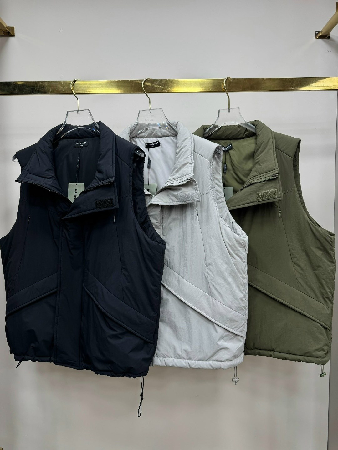 жилетки женские,жилетка,жилет,жилет женский,жилет на синтепоне