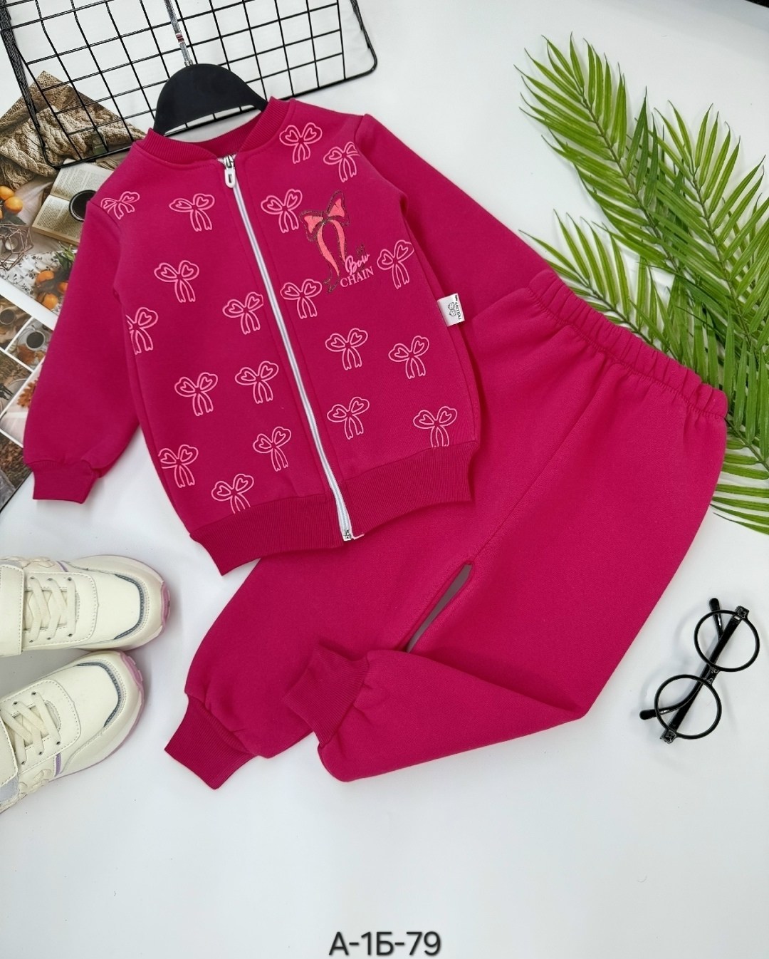 детские костюмы,костюмчик,костюм на флисе,спортивные костюм,костюмы спортивные для девочки