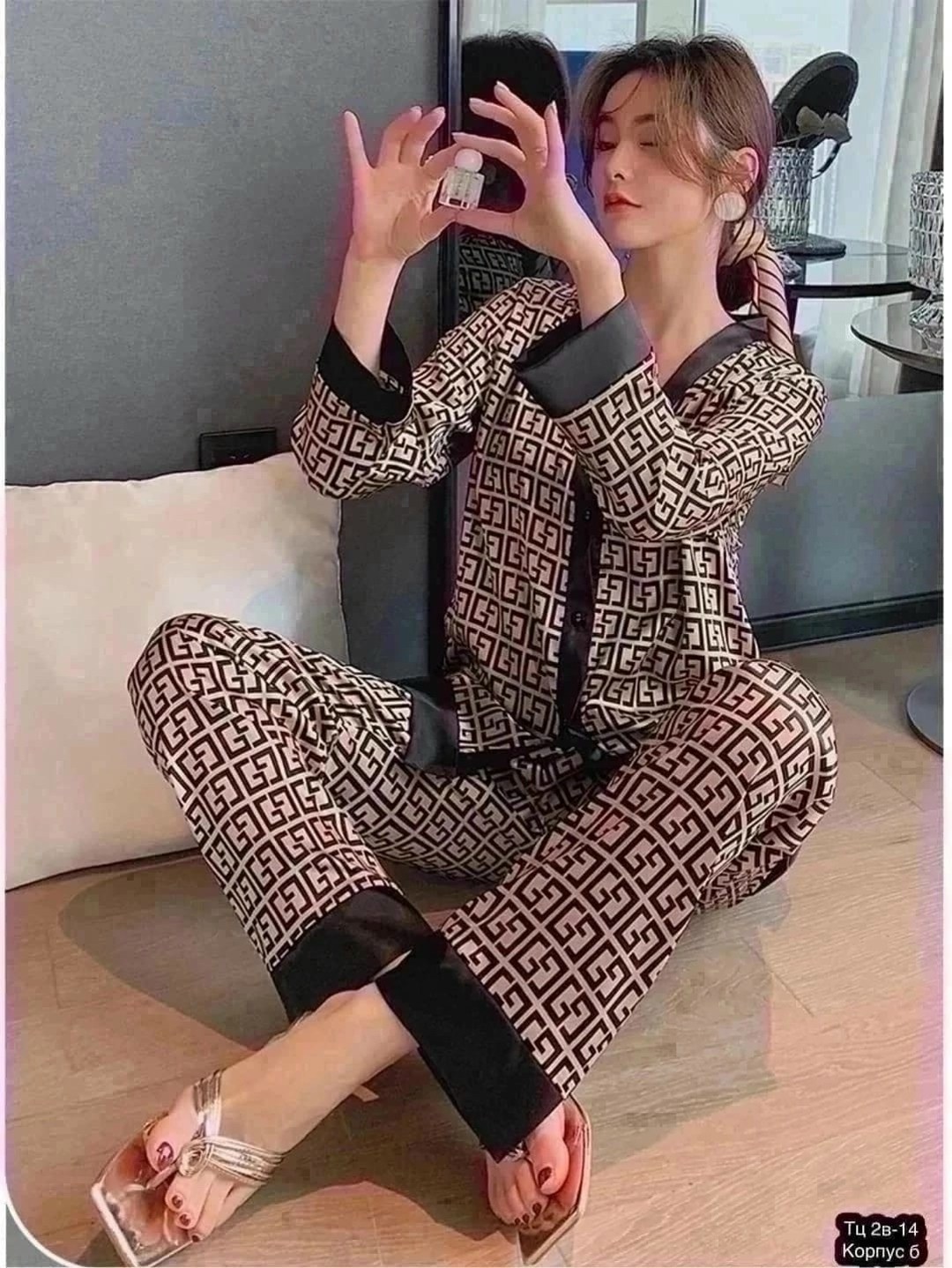 пижама шелковая фенди,домашняя одежда пижама,пижама женская комплект,домашний костюм пижама,женские пижамные комплекты