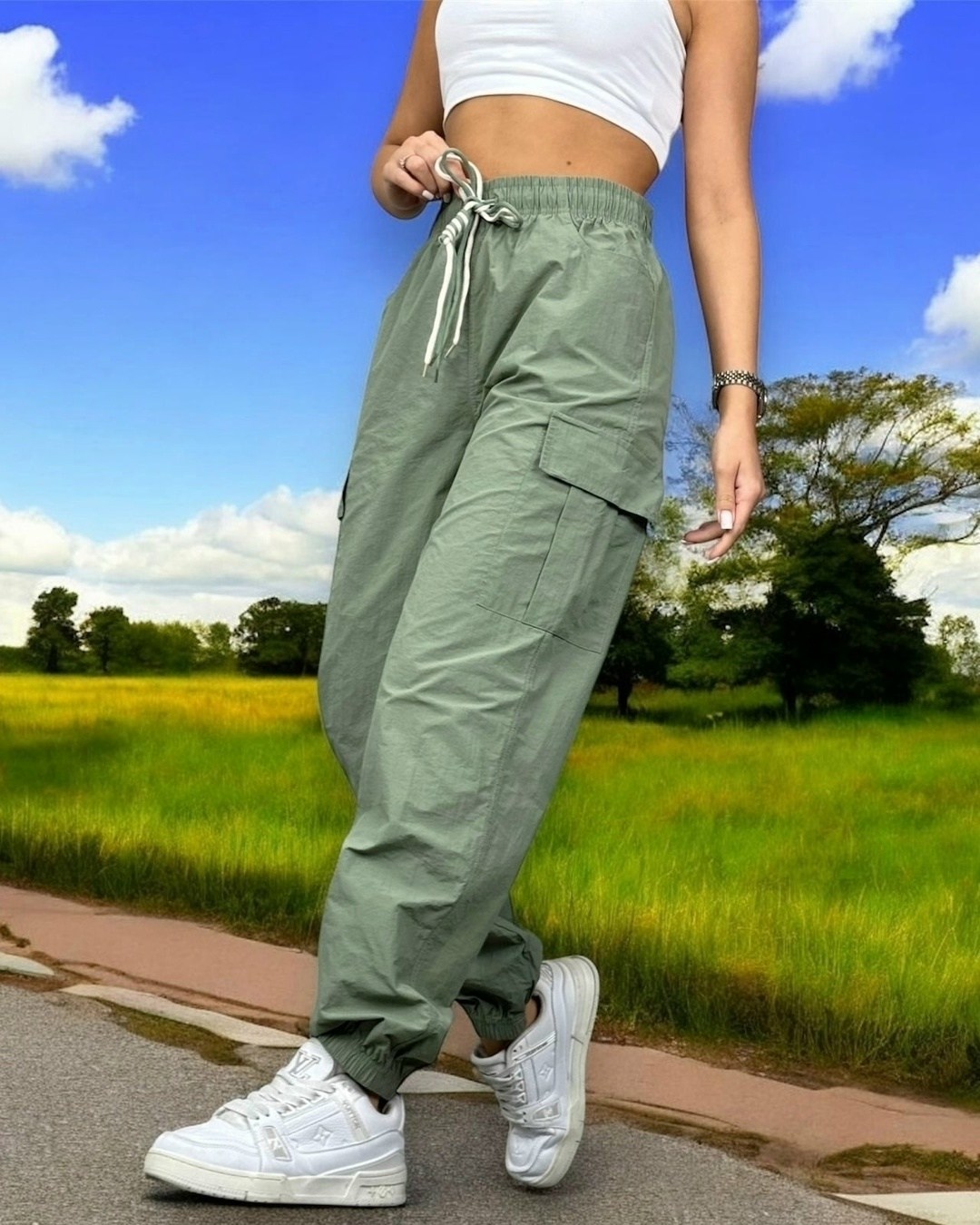 брюки джоггеры карго,женские штаны карго,джоггеры карго,брюки карго женские,брюки женские джоггеры
