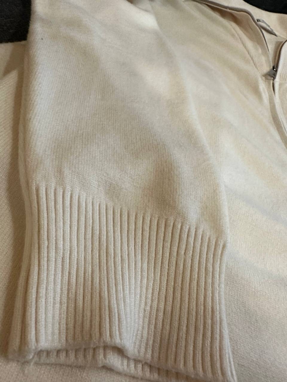 костюмы брючные,женский брючный костюм,шелковый брючный костюм женский,женский костюм с брюками,бежевый костюм