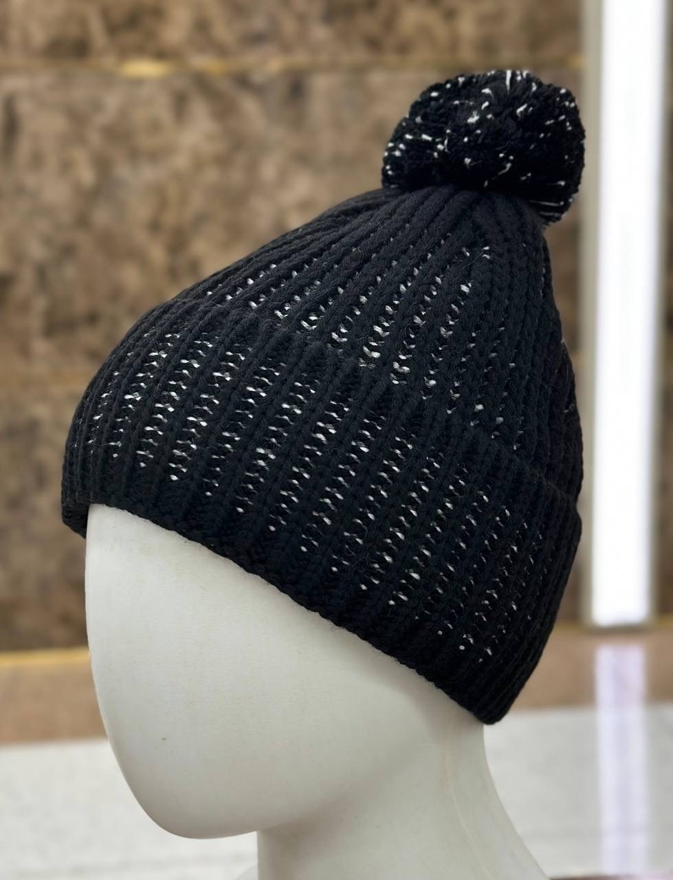 мужская вязаная шапка с помпоном,мужская вязаная шапка,шапка мужская с помпоном,шапка вязаная,мужская шапка