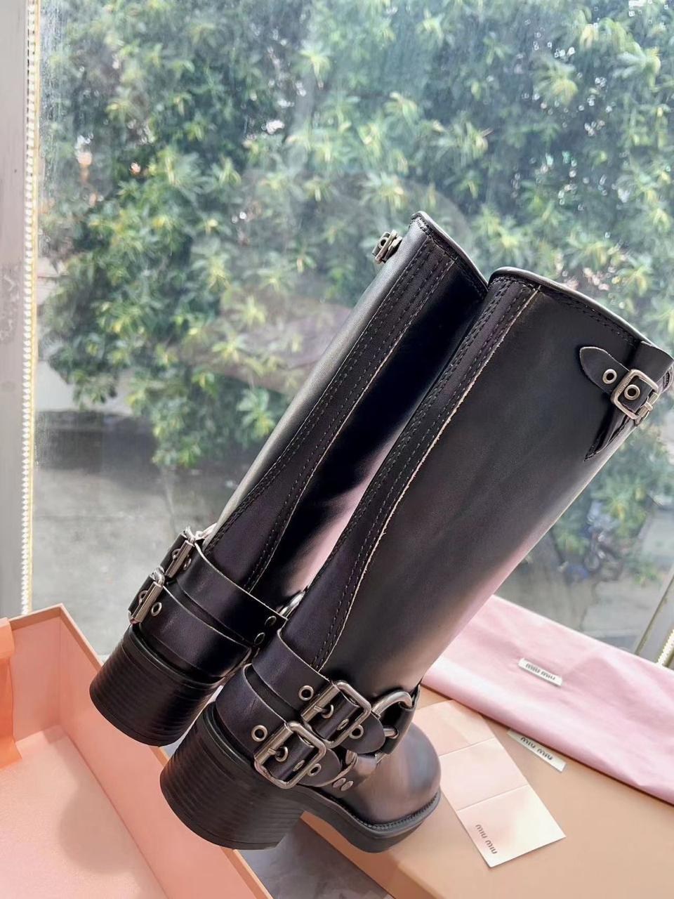 кожаные сапоги miu miu,сапоги miu miu,,женские сапоги,сапоги модные