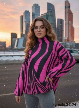 Свитер