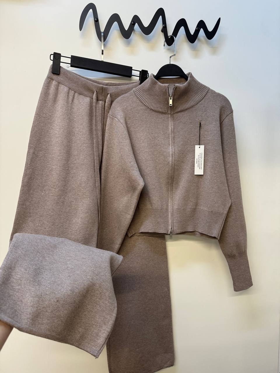 кашемир костюм,костюм кашемировый,костюм из кашемира,трикотажные костюмы,трикотажные костюмы женские