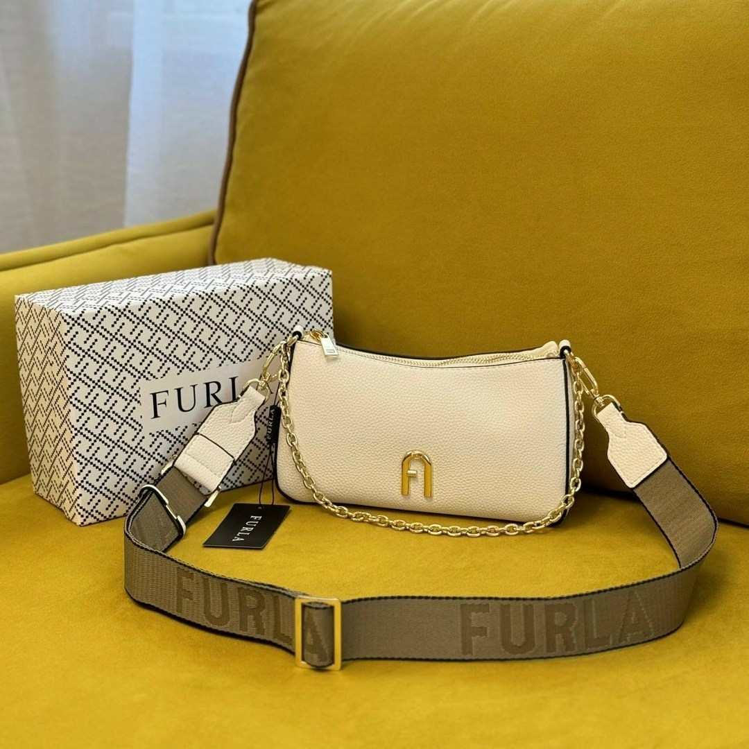 сумка furla,сумка женская furla,женская сумка,сумка,сумка на плечо furla