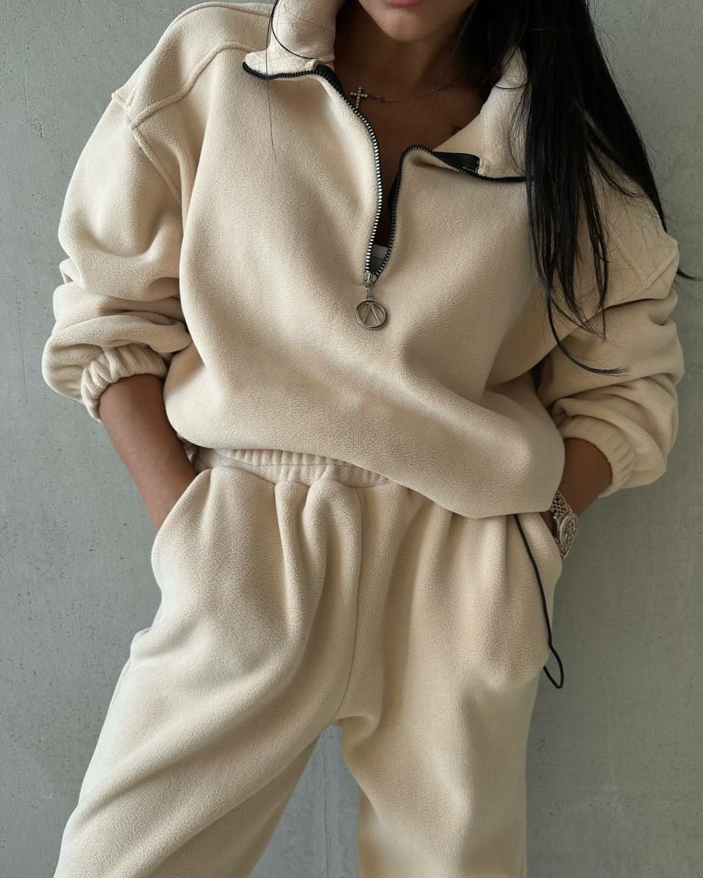 cпортивный костюм женский на флисе,женский костюм на флисе,спортивные костюмы на флисе,спортивный костюм на флисе оверсайз,костюм на флисе