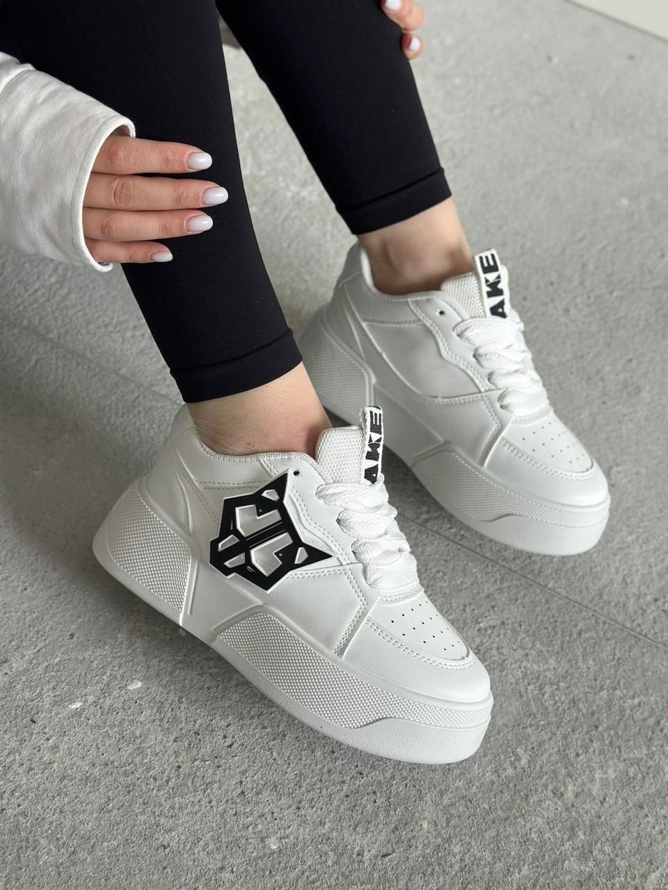 кроссовки женскиe,,кроссовки женские белый,кроссовки модные,белые кроссовки