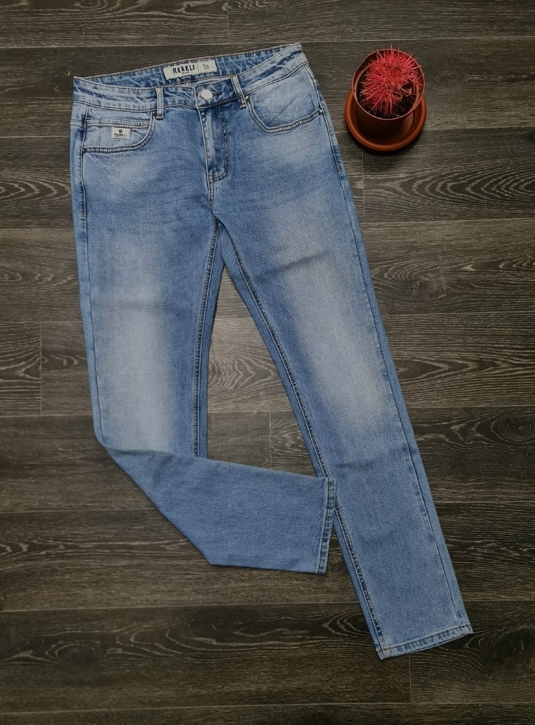 женские джинсы,джинсы джинсы,стильные джинсы,модные джинсы,голубые джинсы